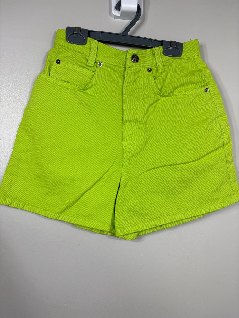 Vintage Limited Jeans Neon Lime High Waist Denim Shorts USA 16